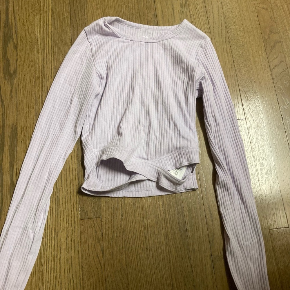 Hollister cropped crossed top